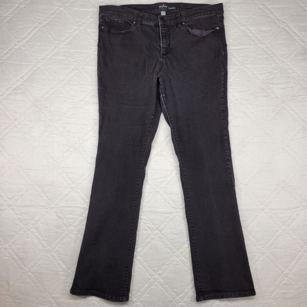 soho New York‎ Company bootcut black jeans size 18 Average